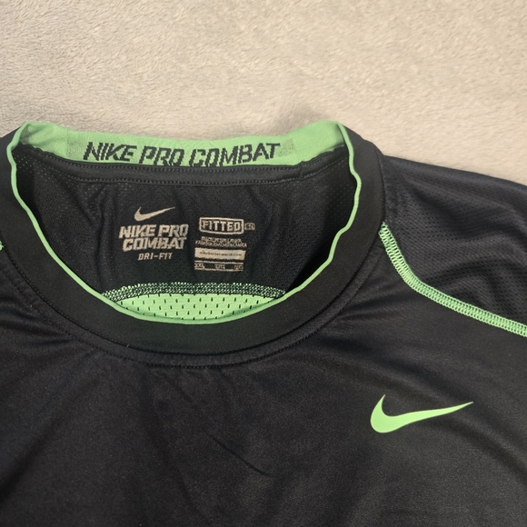 Nike Pro Combat Dri-FIT Fitted Sleeveless Compression Shirt Green Black Men 2XL - Picture 2 of 7